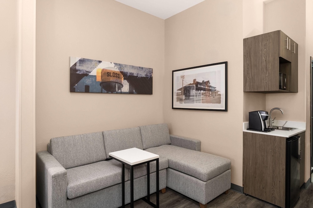 La Quinta Inn & Suites by Wyndham Bessemer 28/49
