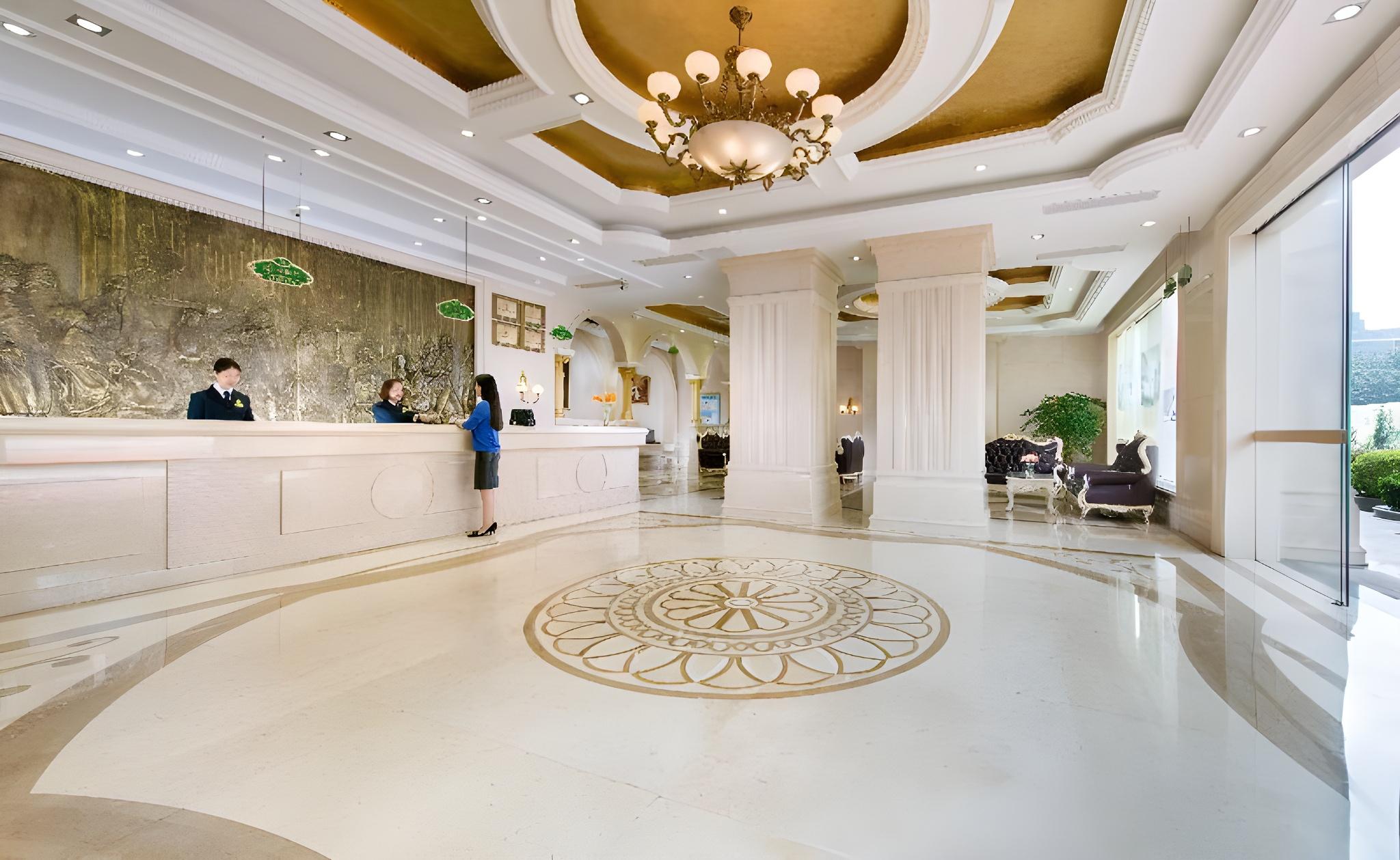 Vienna Hotel (Guangzhou Panyu Qiaonan Aoyuan Square) 11/50