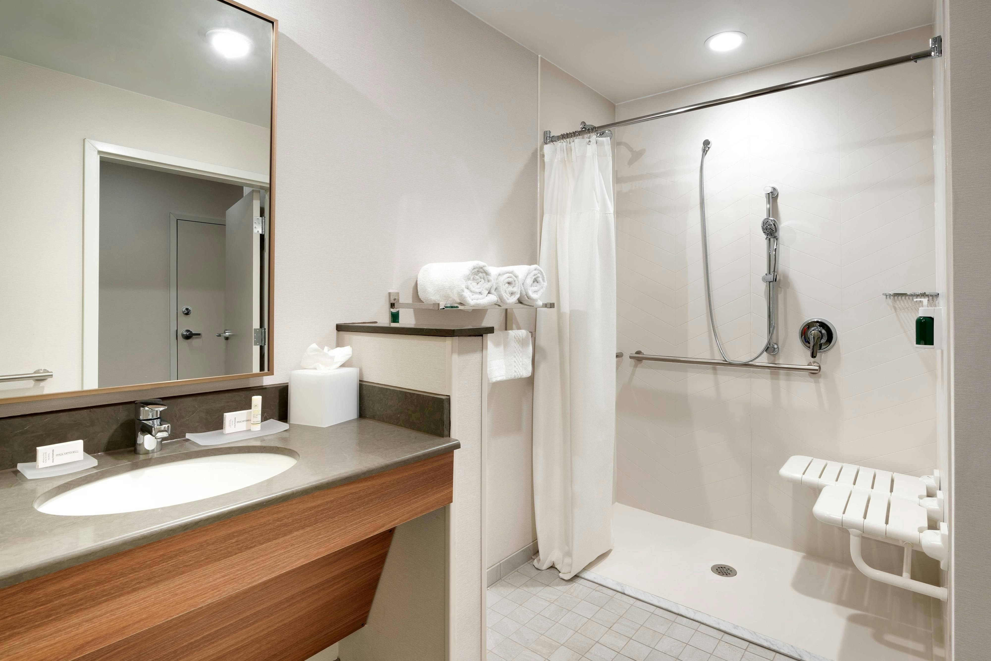 Room, Fairfield Inn And Suites Denver West Federal Center 3/3