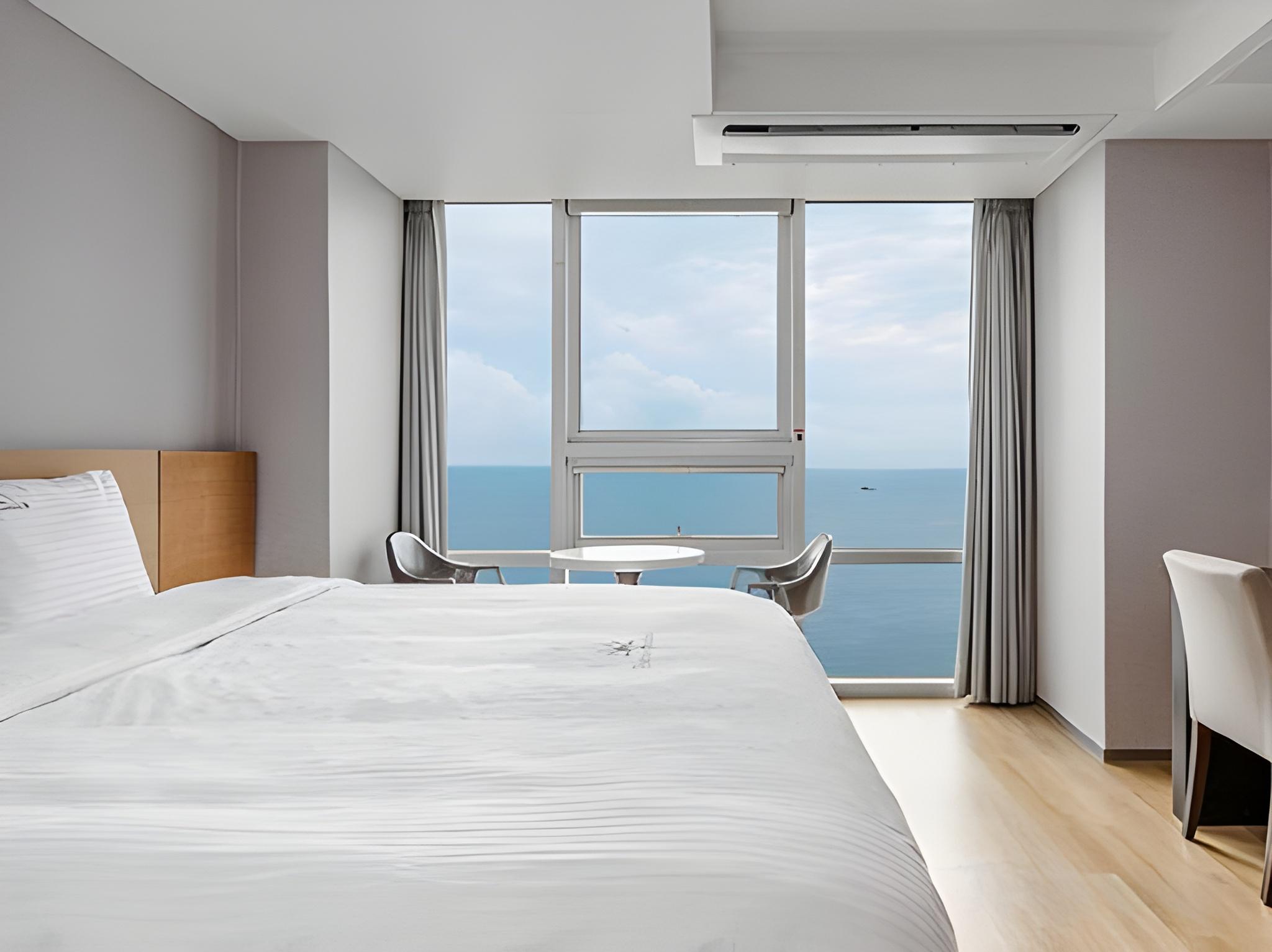 Ocean, Deluxe, Double Bed