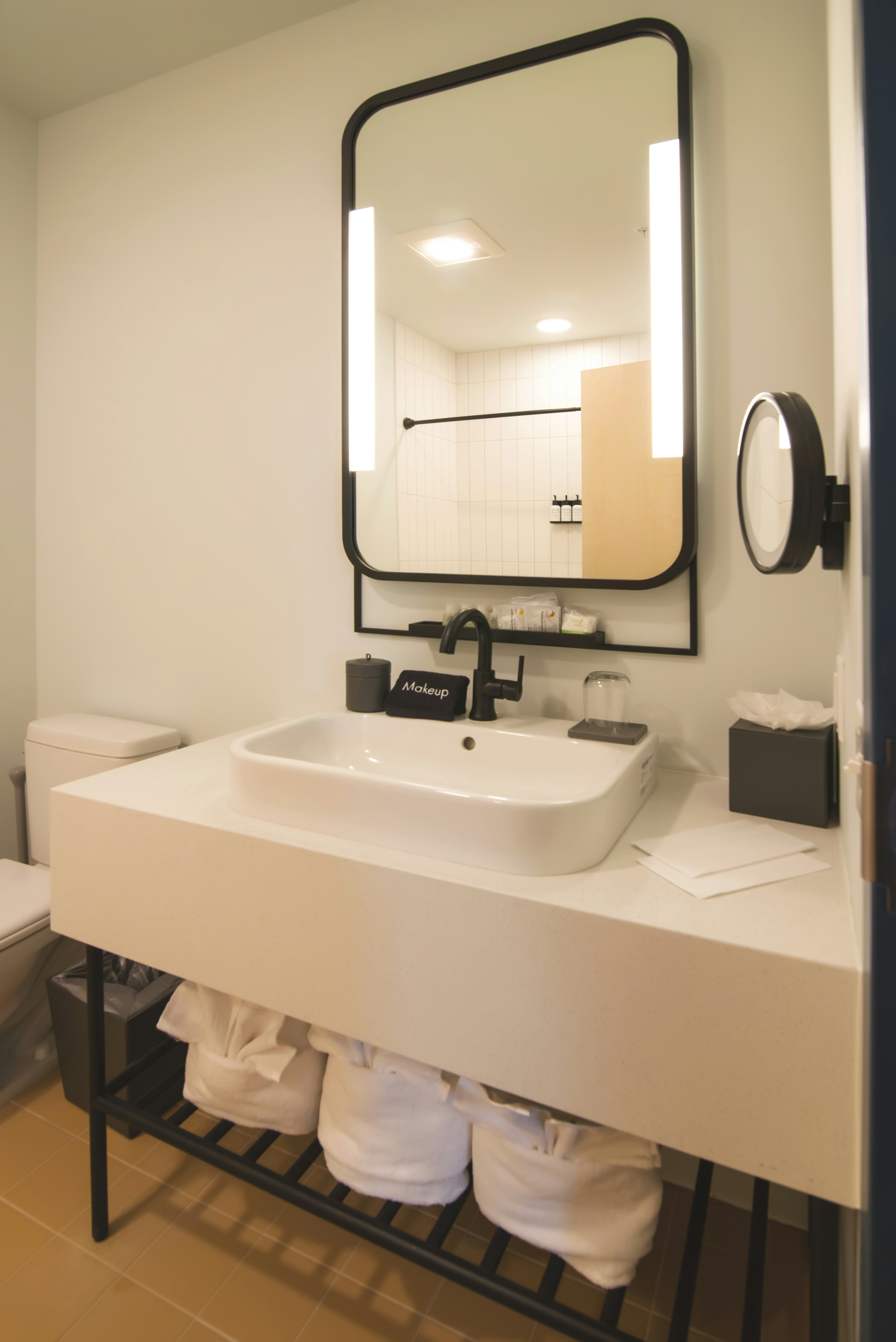 SaltLine Hotel 49/50