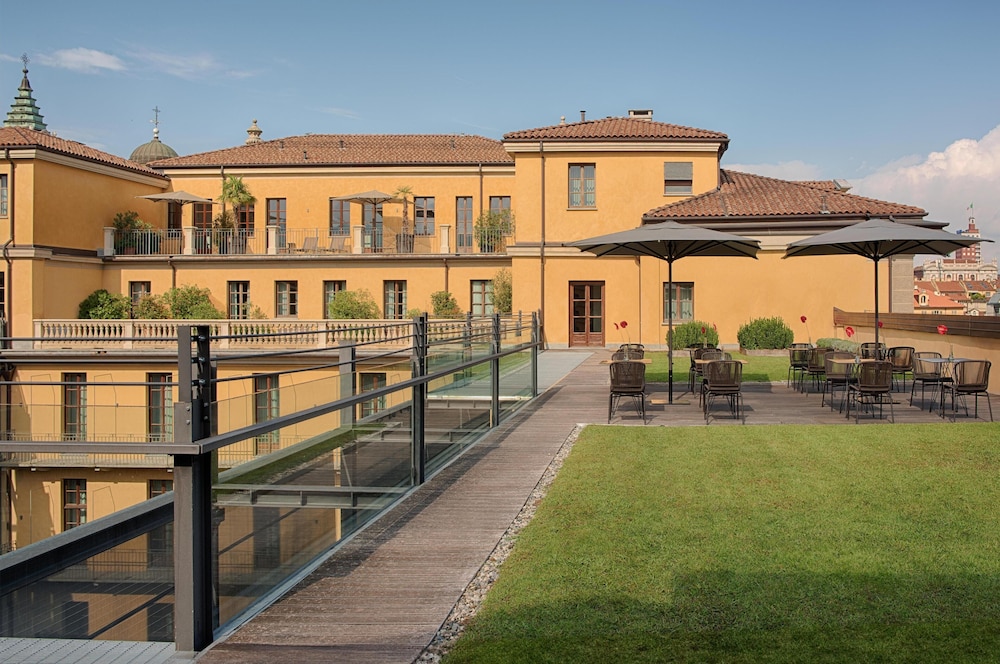 NH Collection Torino Piazza Carlina 47/50