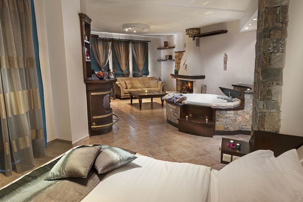 Iakovakis Suites Spa 11/50