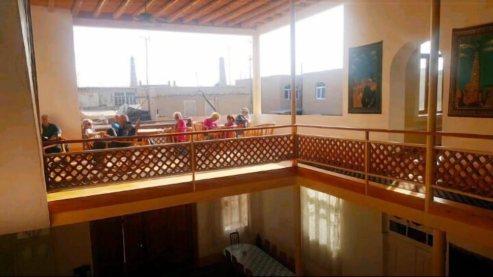 Islambek Hotel 16/40