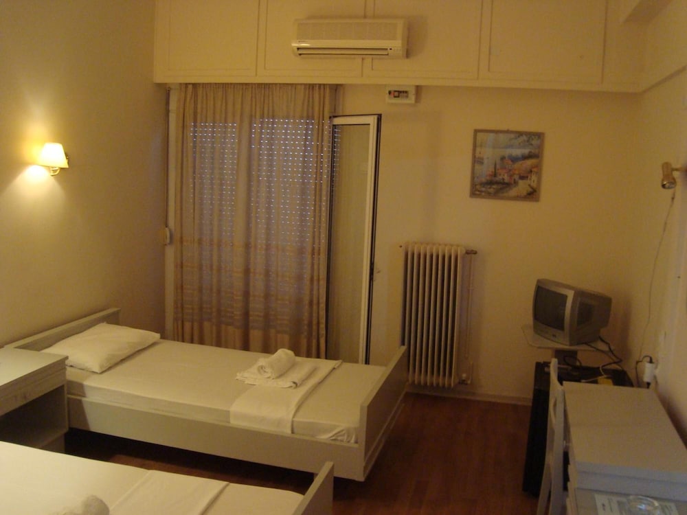 Hotel King Pyrros 31/38