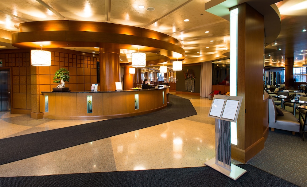 Brookstreet Hotel 14/64
