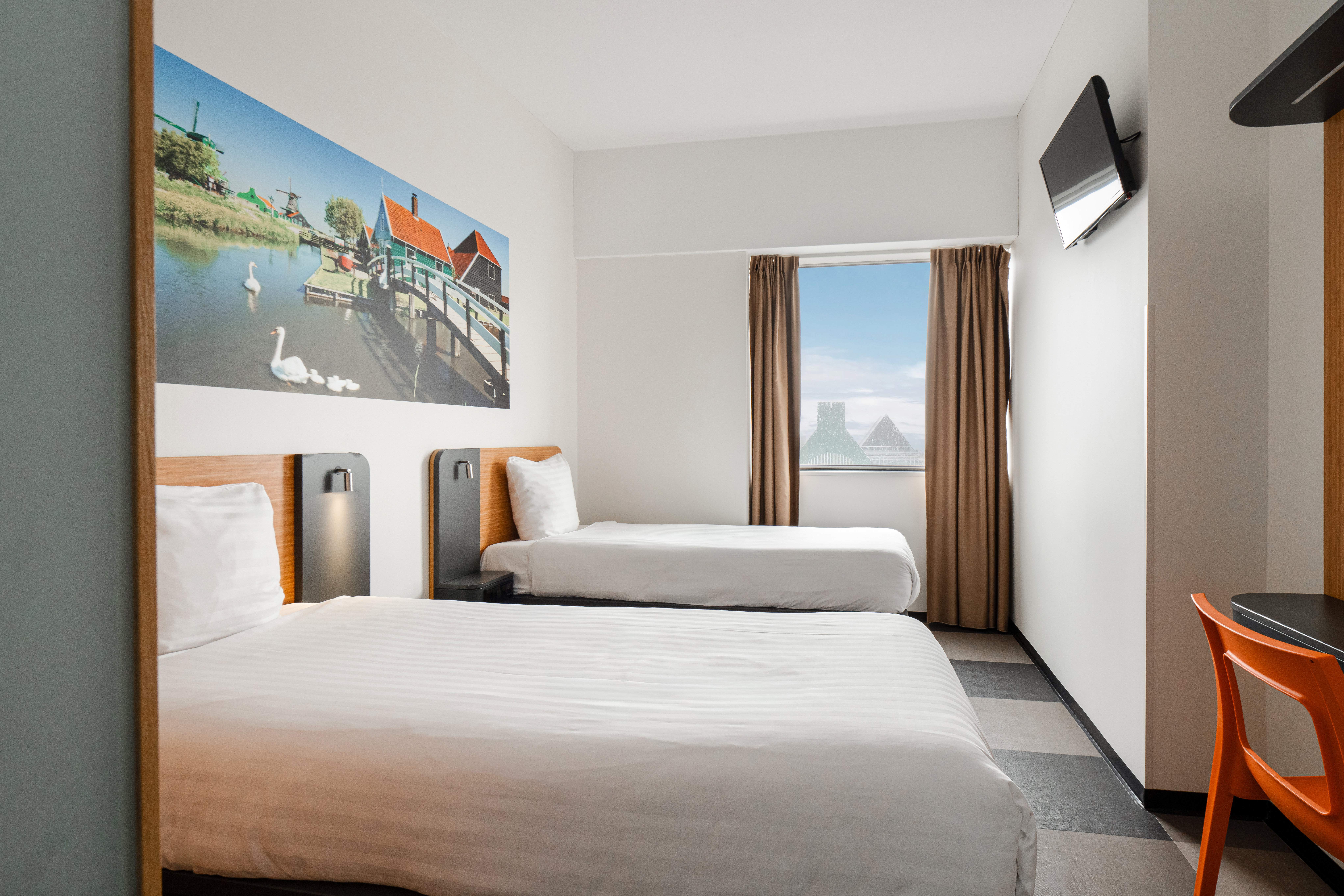 STANDARD, TWIN BEDS