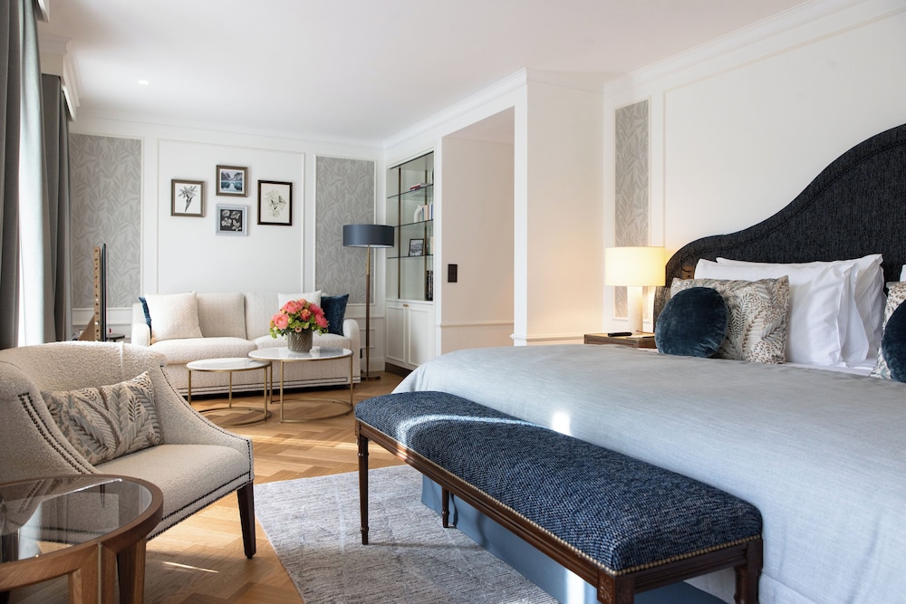 Tower, Suite, 2 King Beds، Victoria Jungfrau Grand Hotel And Spa 2/2