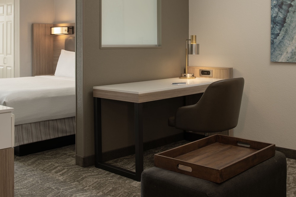 Springhill Suites By Marriott 45/46