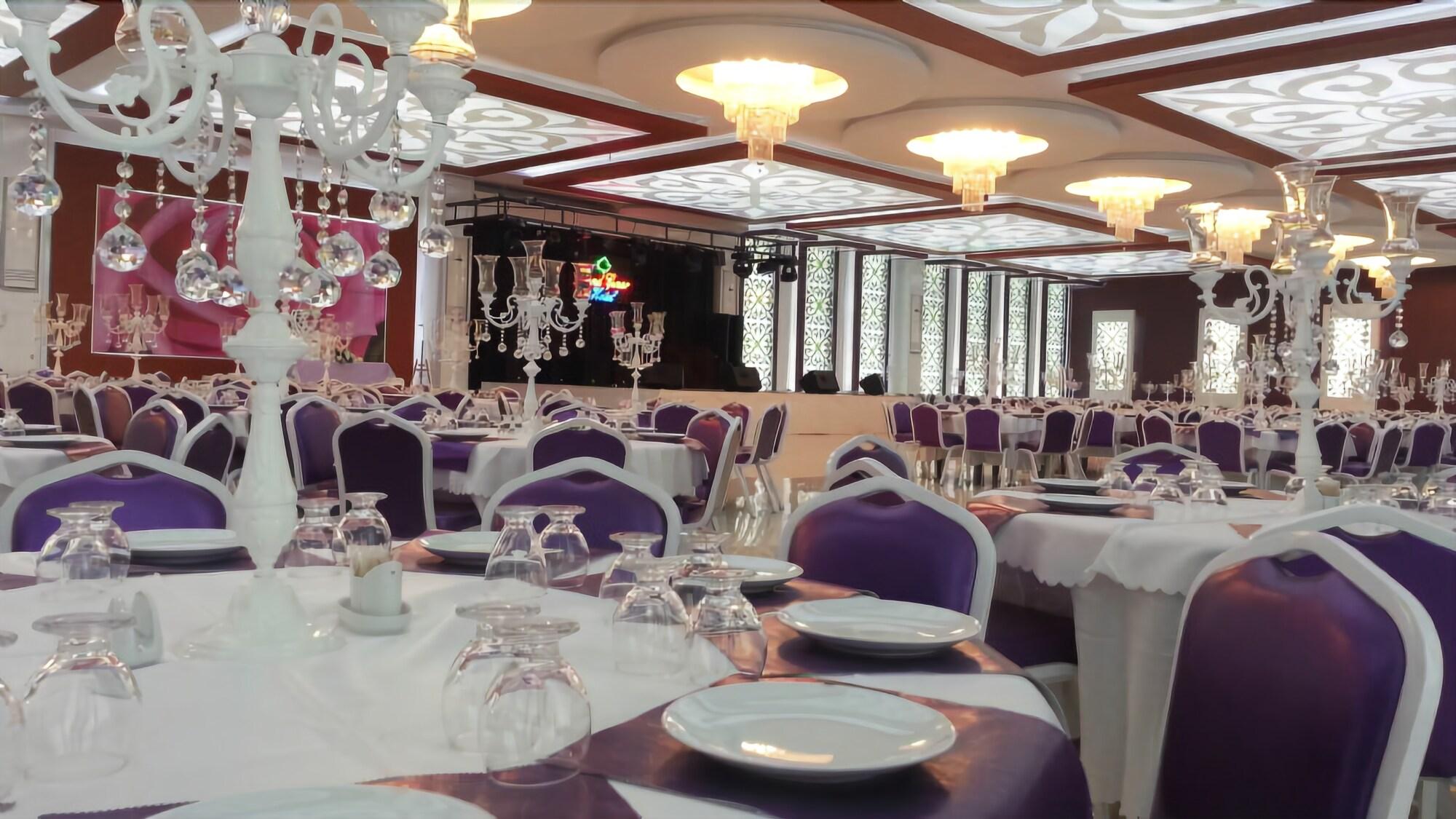 Grand Cinar Hotel 13/20