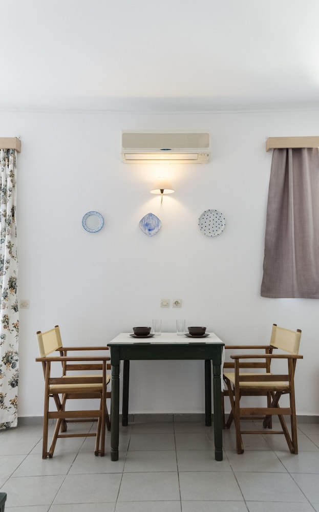 Happiness Apartments 66/75