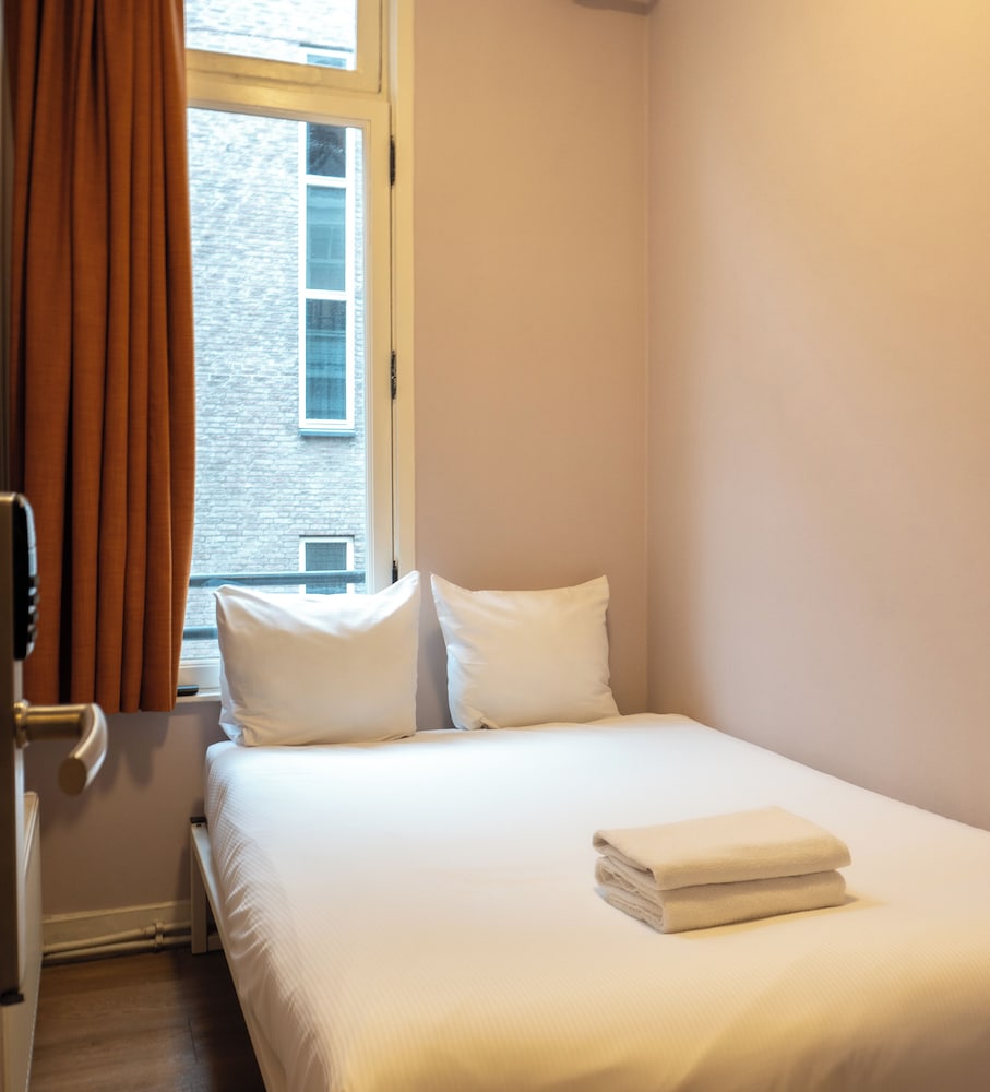 Economy, Single Bed