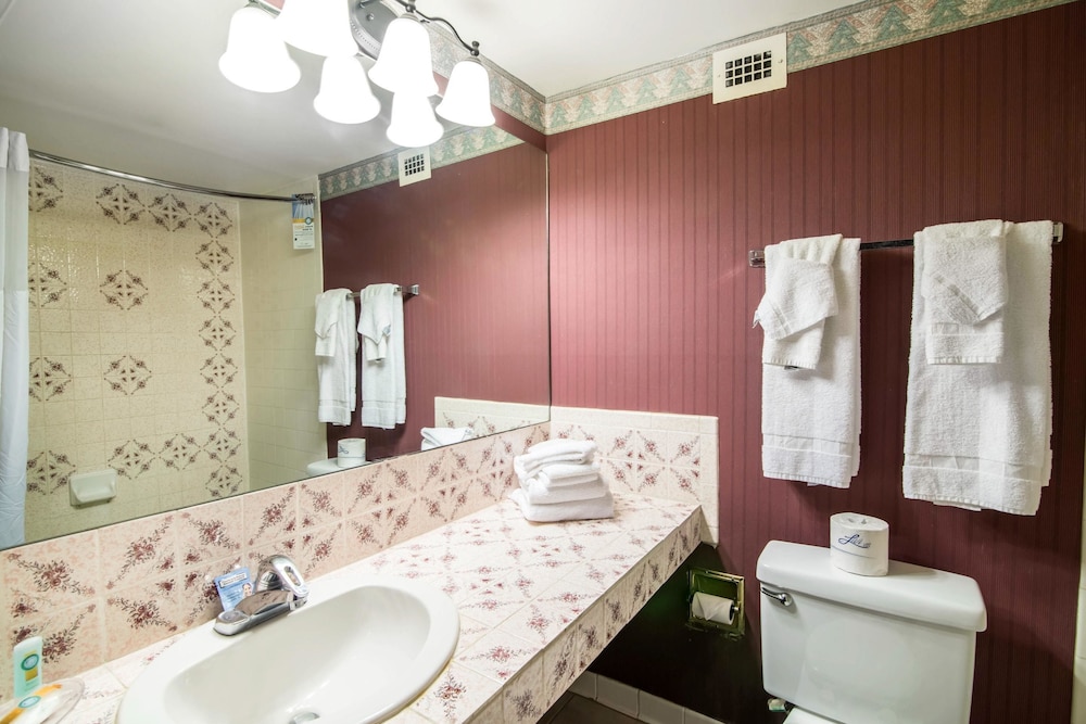 Quality Inn Taos 19/41