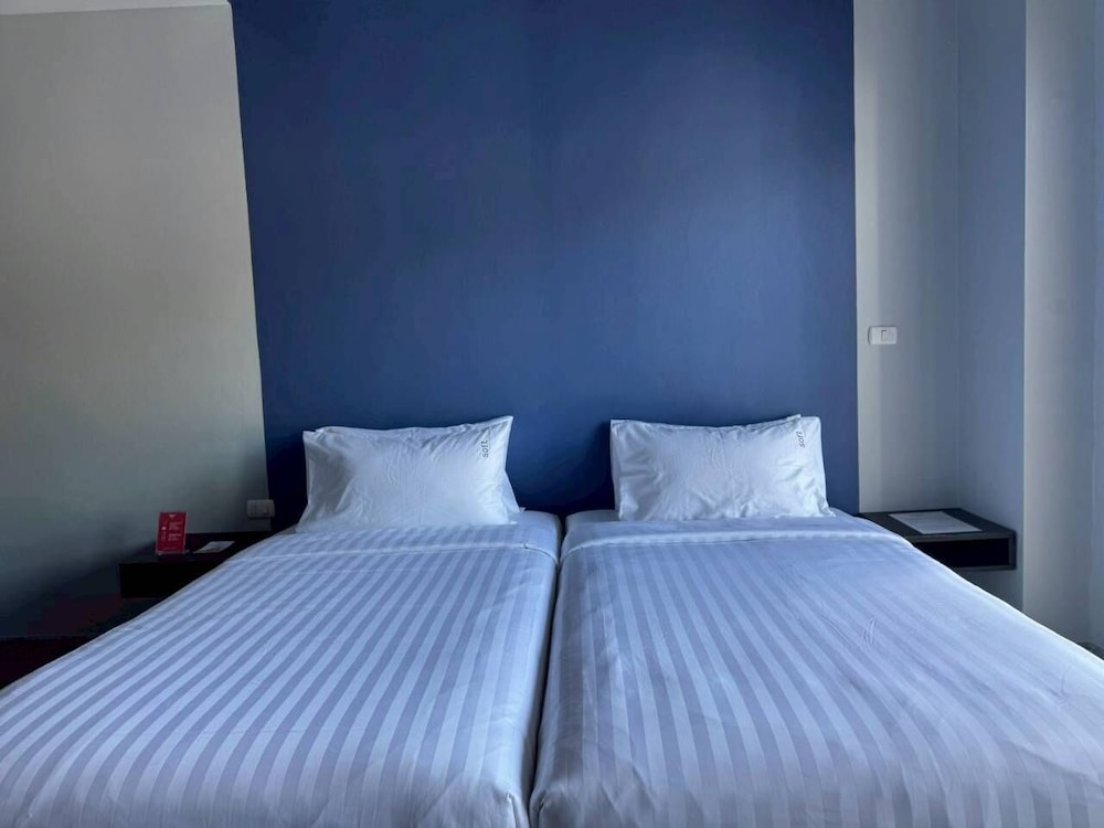 iCheck inn Phuket Town 73/96