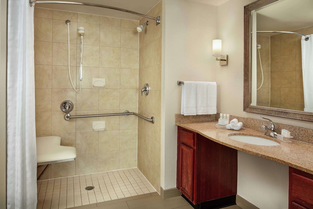 Homewood Suites by Hilton Wallingford-Meriden 12/44