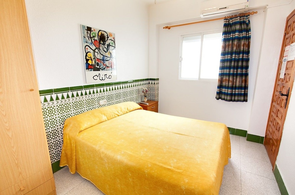 Hostal Estación Almeria 8/30