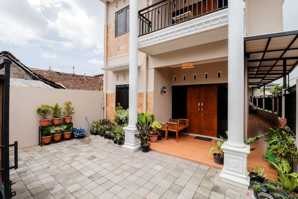 Java Homestay 3/19