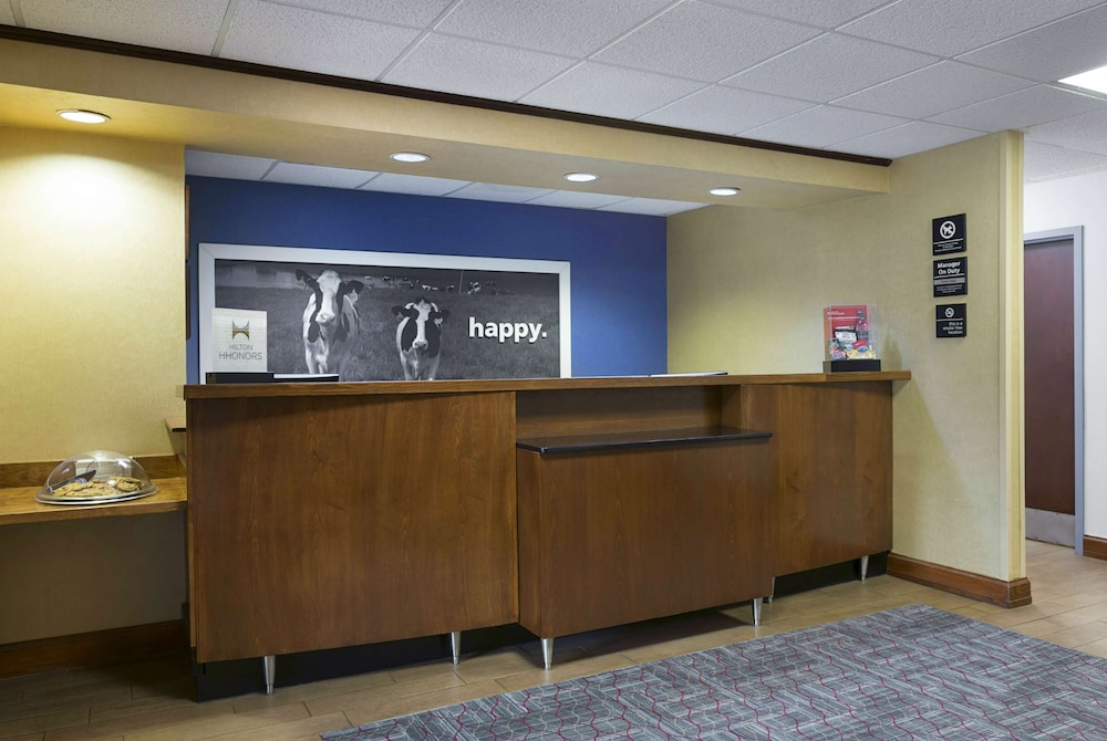 Hampton Inn Helen 12/42