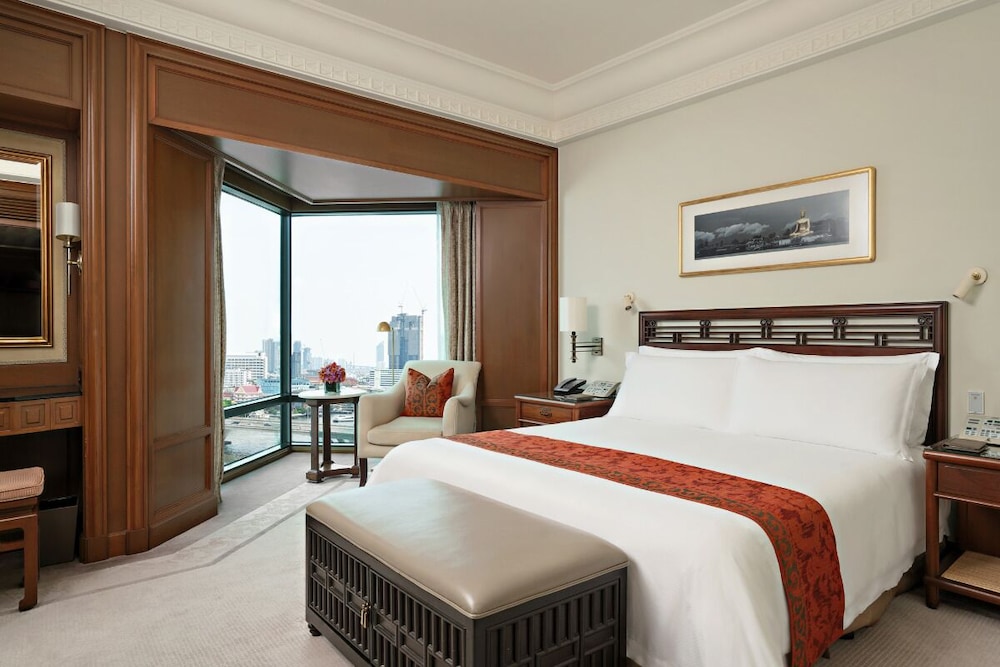 Room at The Peninsula Bangkok, BANGKOK