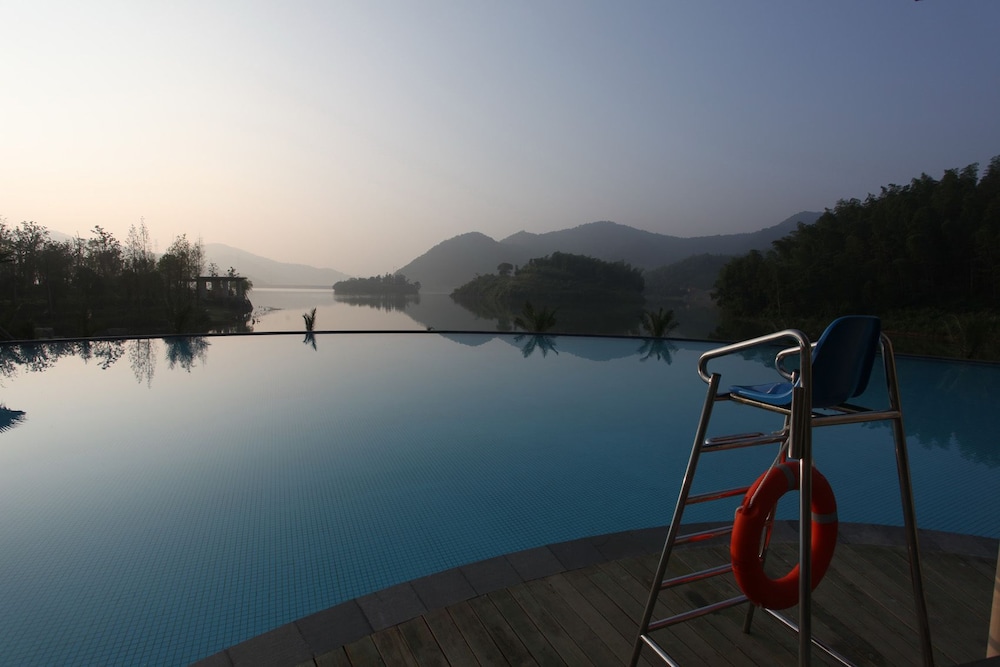 New Century Resort Jiu Long Lake Ningbo 23/53