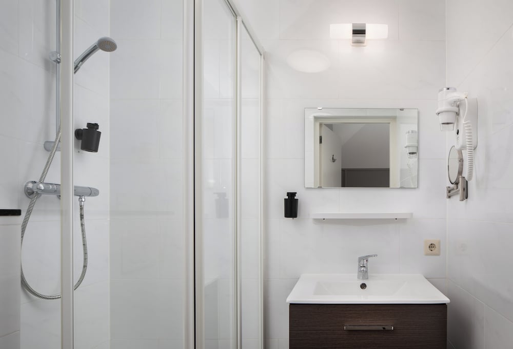 Hotel Light 47/49