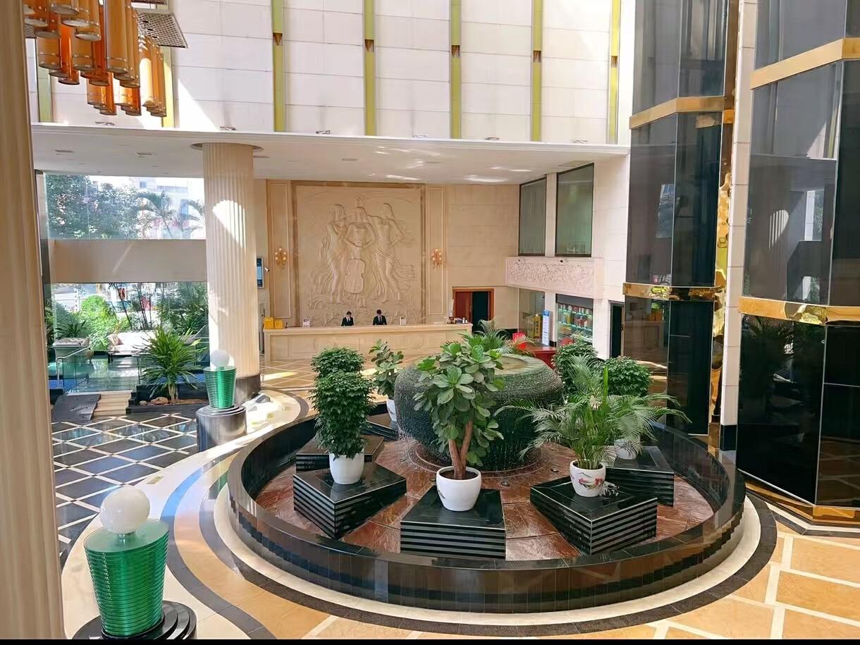 Jinghong International Business Hotel 54/68
