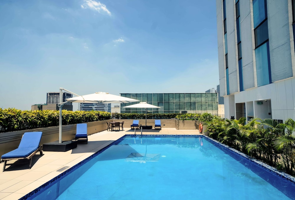 Park Inn By Radisson North Edsa 65/71