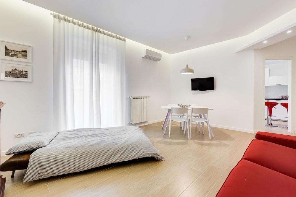 Lovely 3 rooms apartment close Trastevere Station 5/25