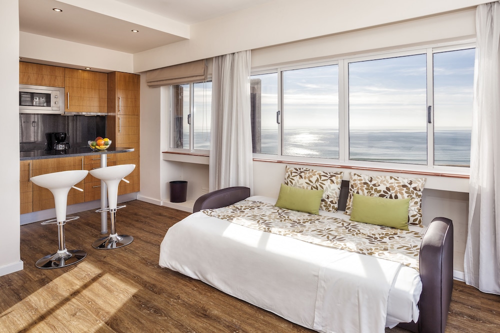 Alvor Atlantico Beach Aparthotel 10/26