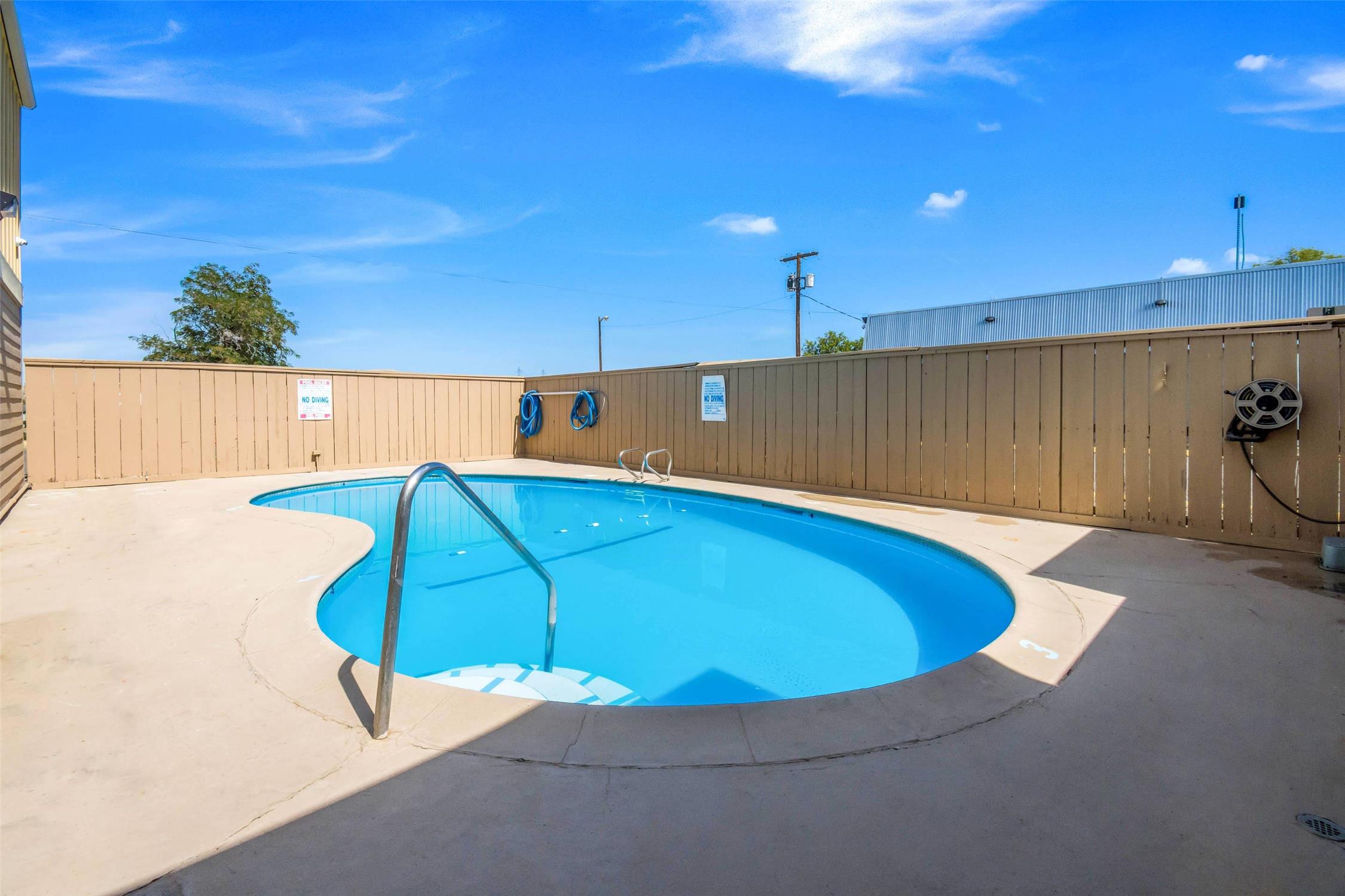 Econo Lodge Umatilla Columbia River Area 13/23