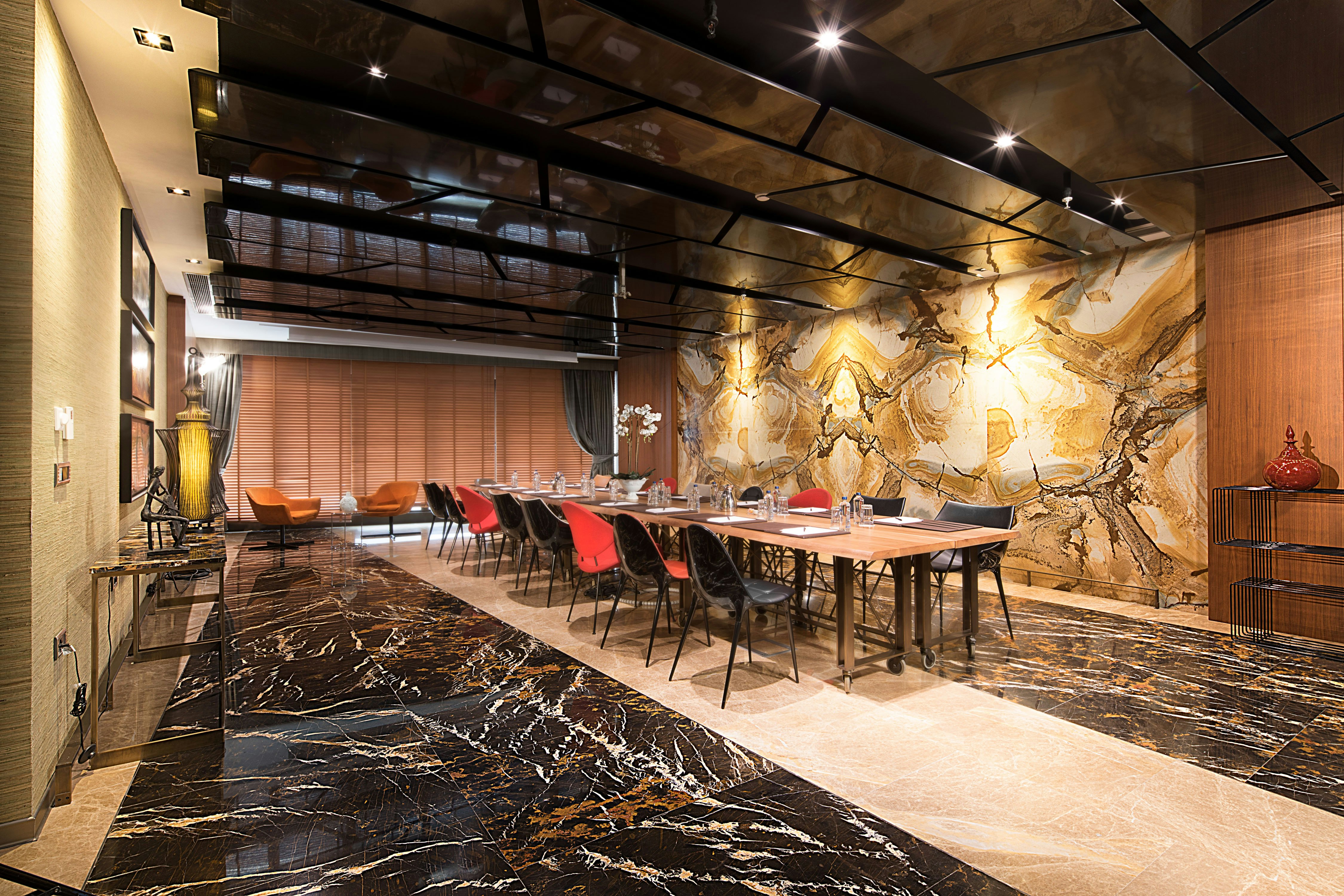DoubleTree by Hilton Istanbul - Old Town 45/55