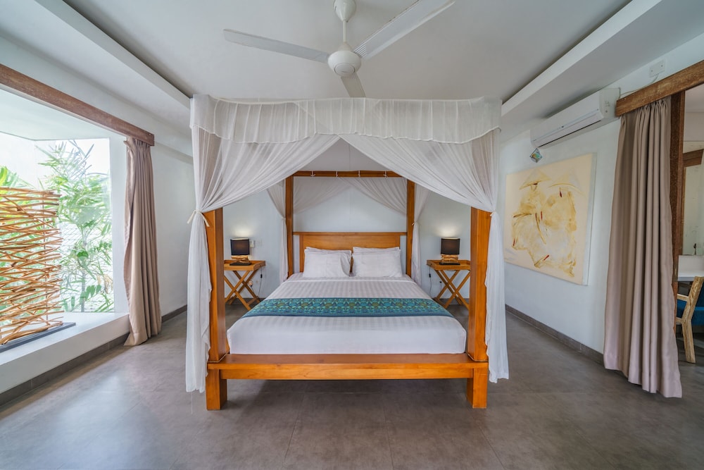 Villa Paloma 13/50