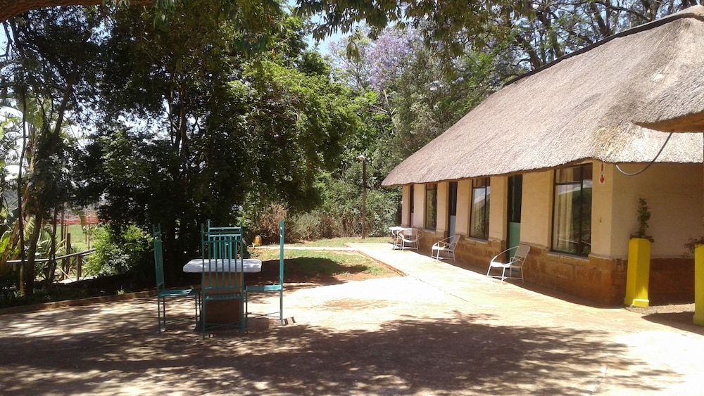Ledges Retreat Guest Farm 35/50