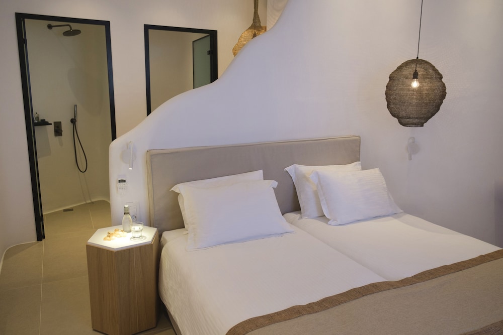 Argo Hotel Mykonos 24/67