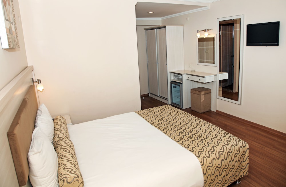 Grand Zeybek Hotel 11/50