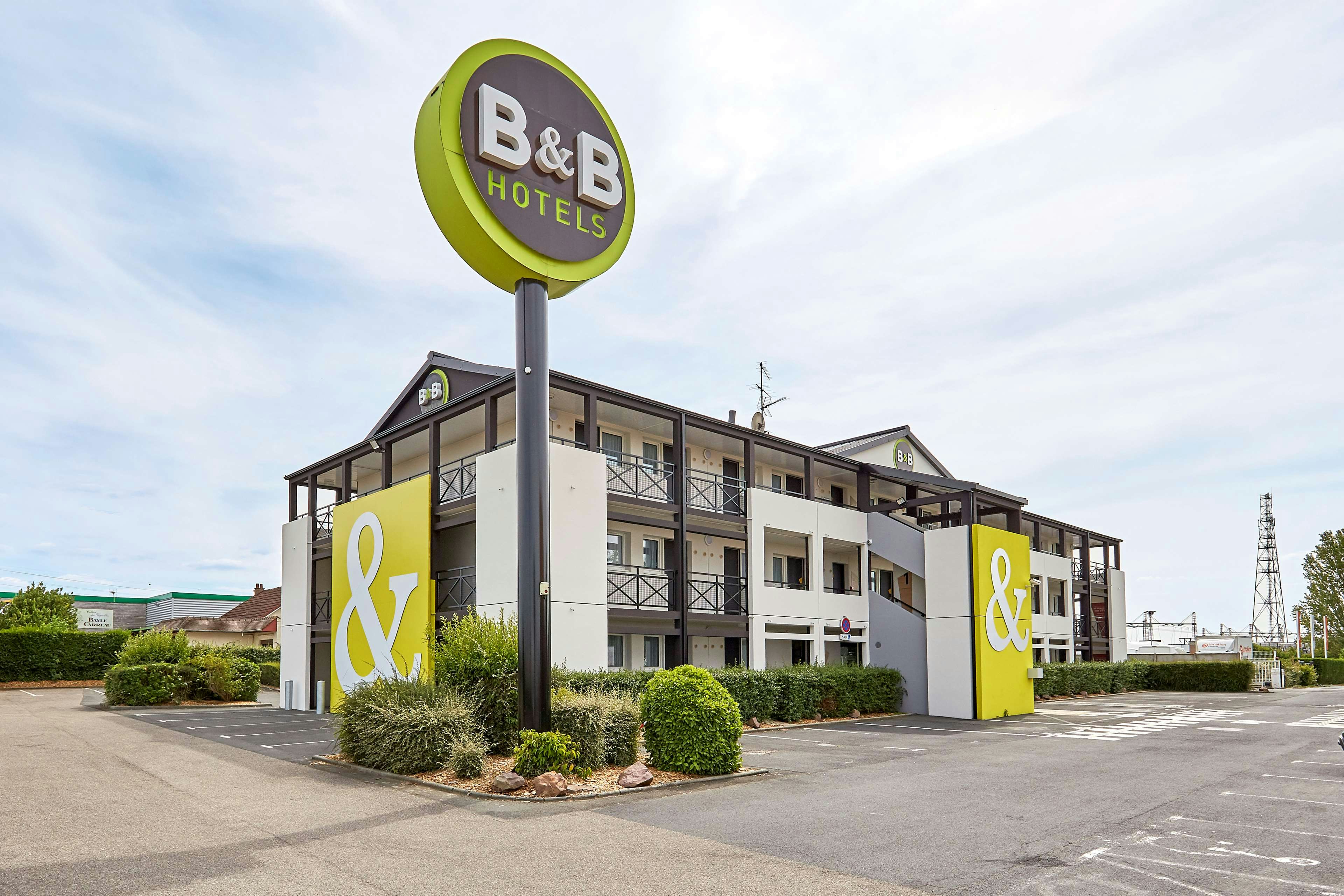 B&B HOTEL Caen Sud 23/25