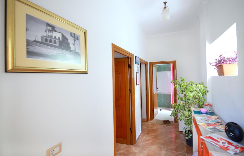 My Home Guest House 21/46