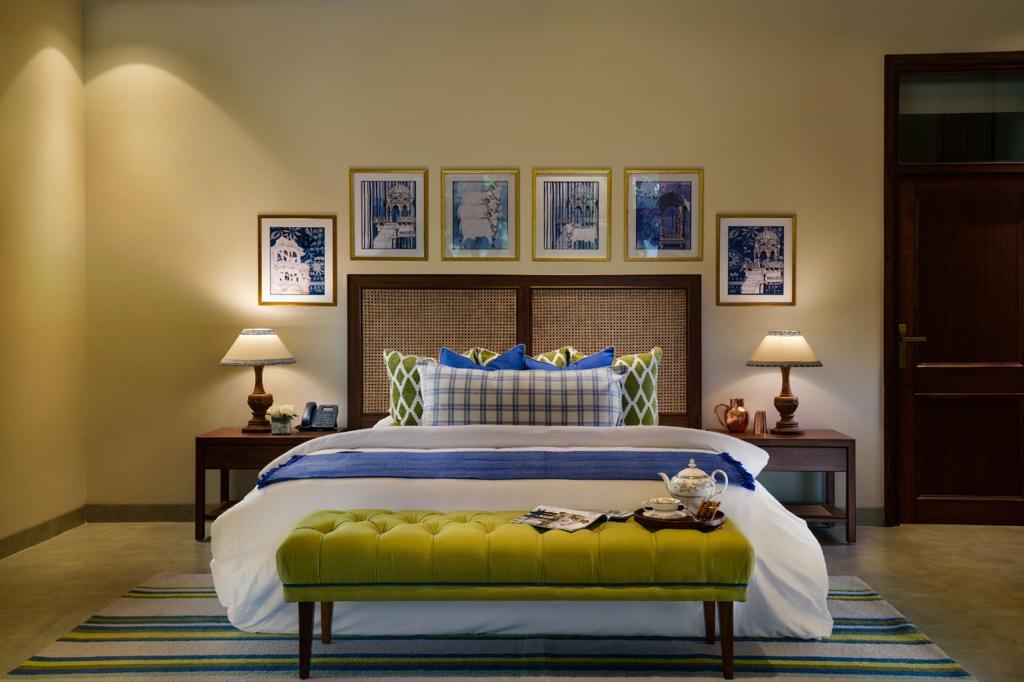 SUPERIOR ROOM