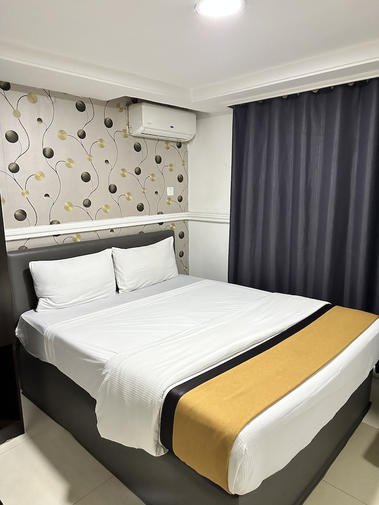 Msquare Hotel 7/31