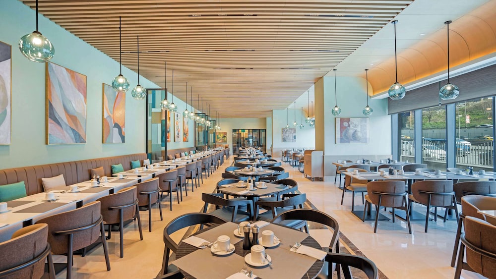 Radisson Hotel Istanbul Merter 33/48