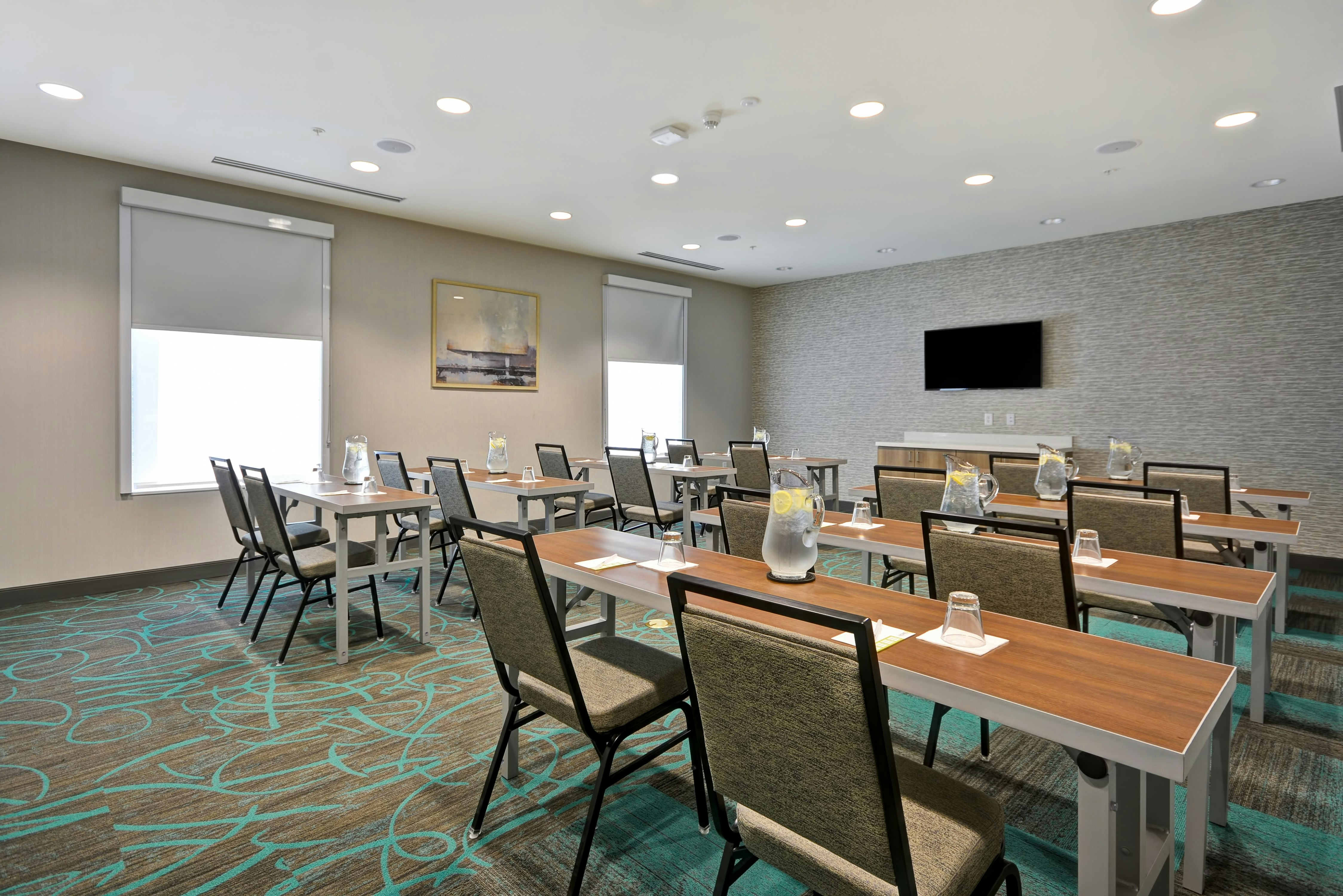 Home2 Suites By Hilton Queensbury Glens Falls 48/53