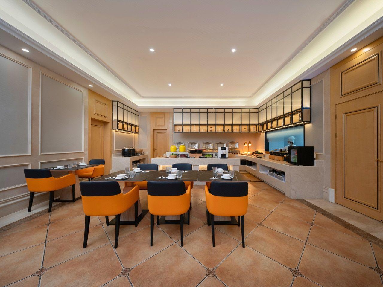 Vienna International Hotel Shanghai Baoshan International Cruise Terminal Pangu 58/62
