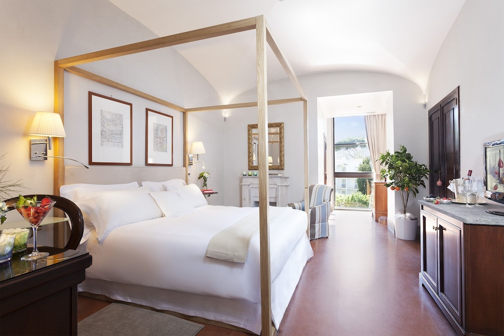 Grand Hotel Cocumella 13/84