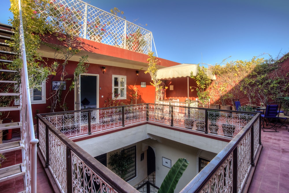 Riad Marhbabikoum 2/50