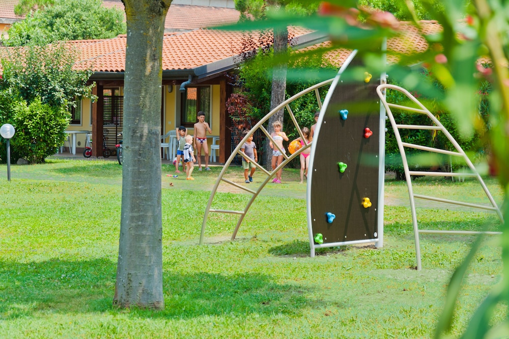 Campeggio Del Garda 27/44