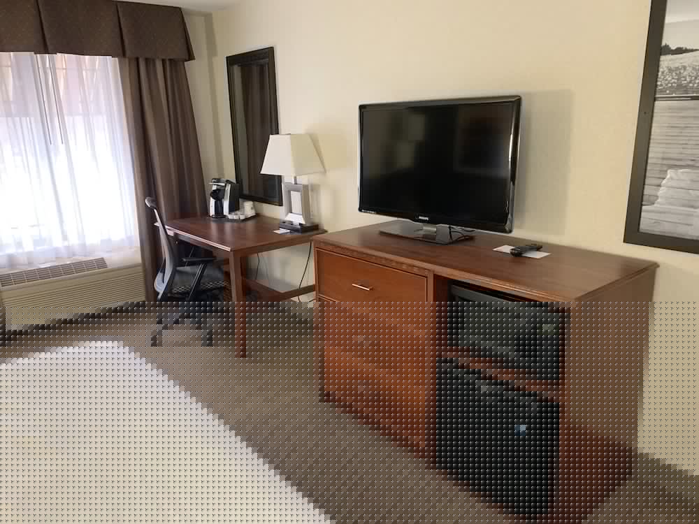 Holiday Inn Express Holland 49/55