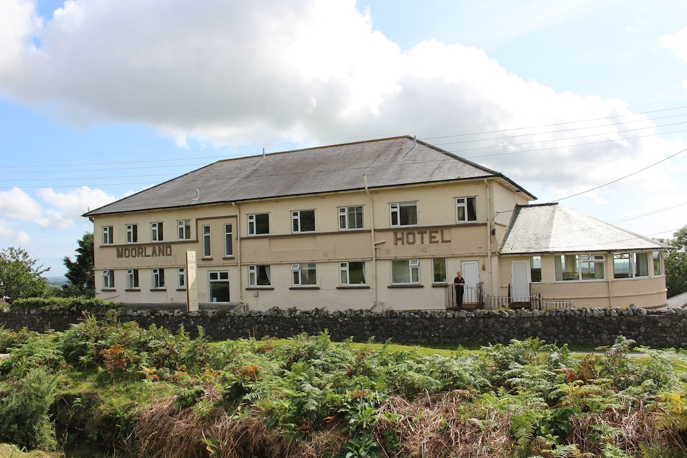 The Moorland Hotel 2/50