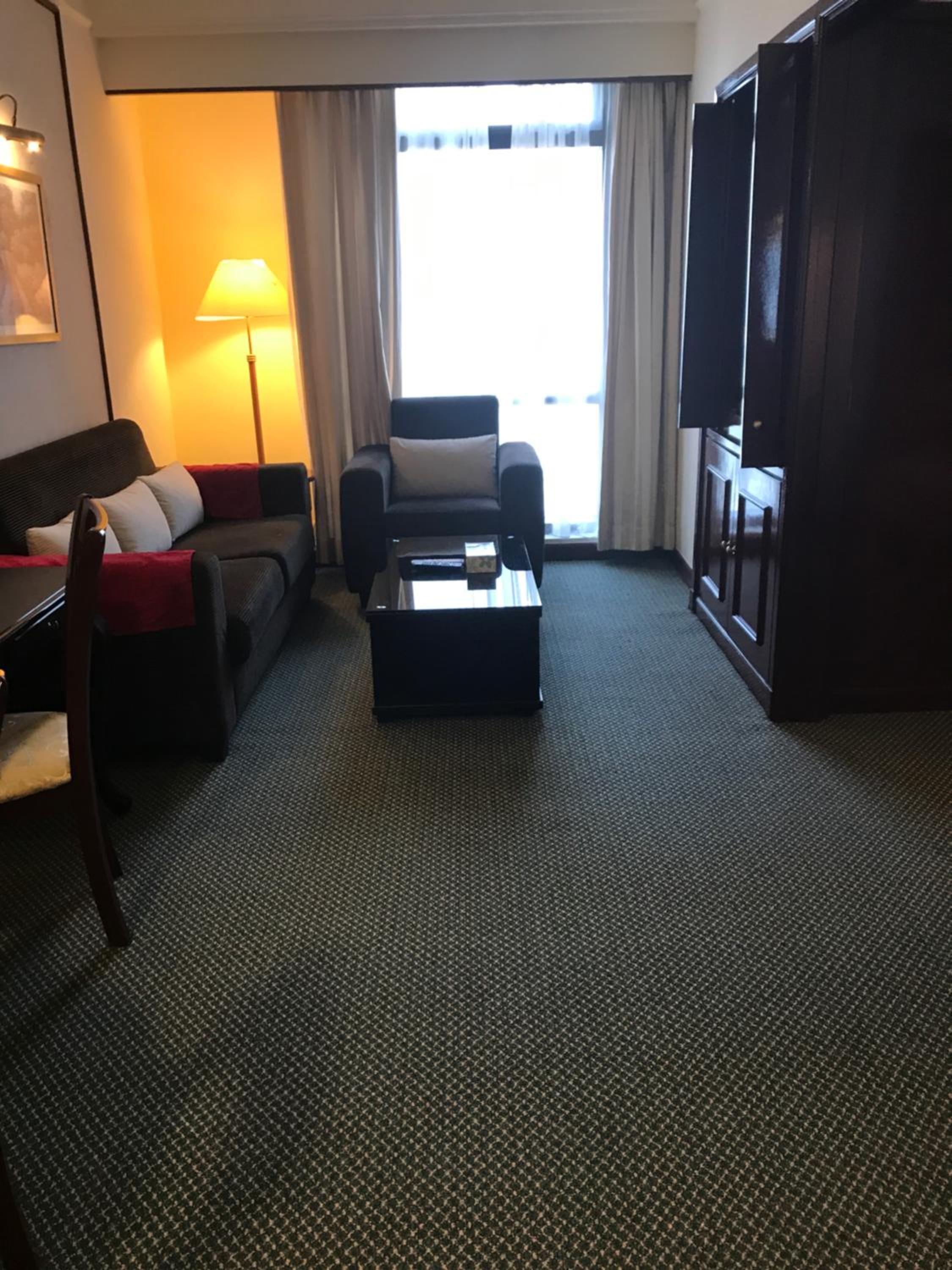 KL Service Suite at Times Square 40/59