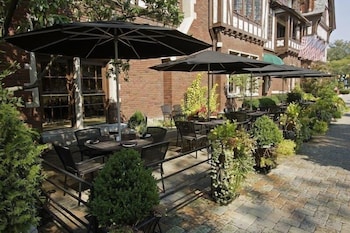 Best Western Premier Mariemont Inn 5/46