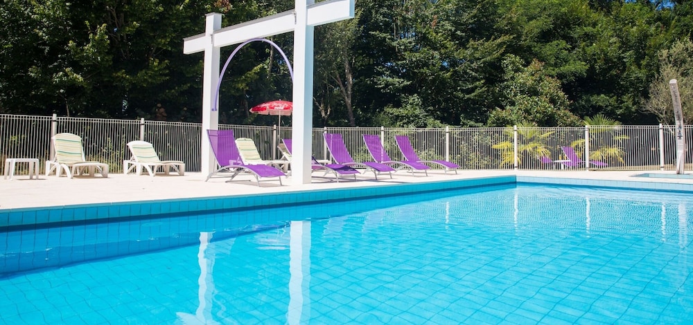 RESIDENCE LES JARDINS DU LAC CERISE HOTELS AND RESIDENCES 23/50